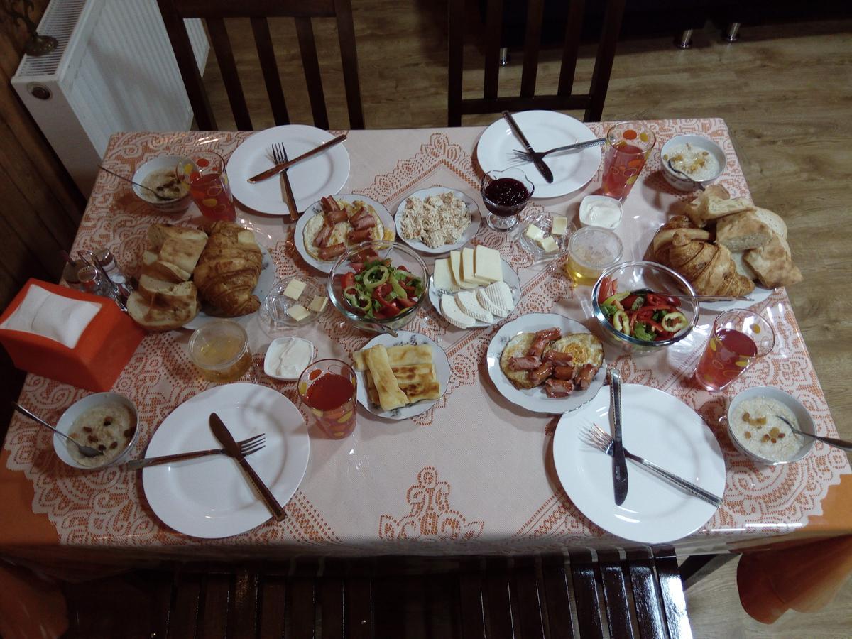 Tbilisi Downtown Guest House Ngoại thất bức ảnh