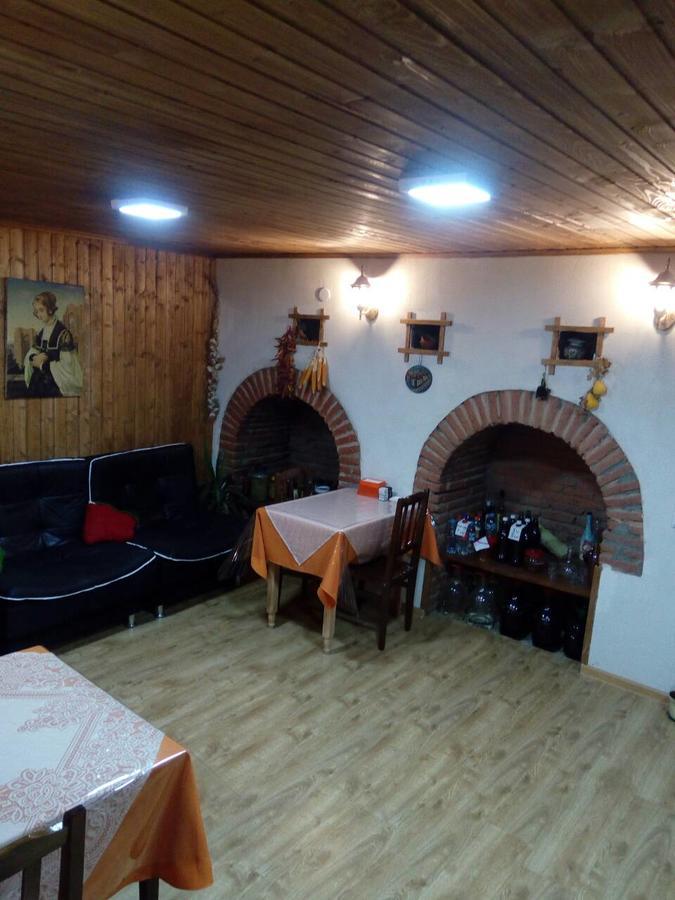 Tbilisi Downtown Guest House Ngoại thất bức ảnh