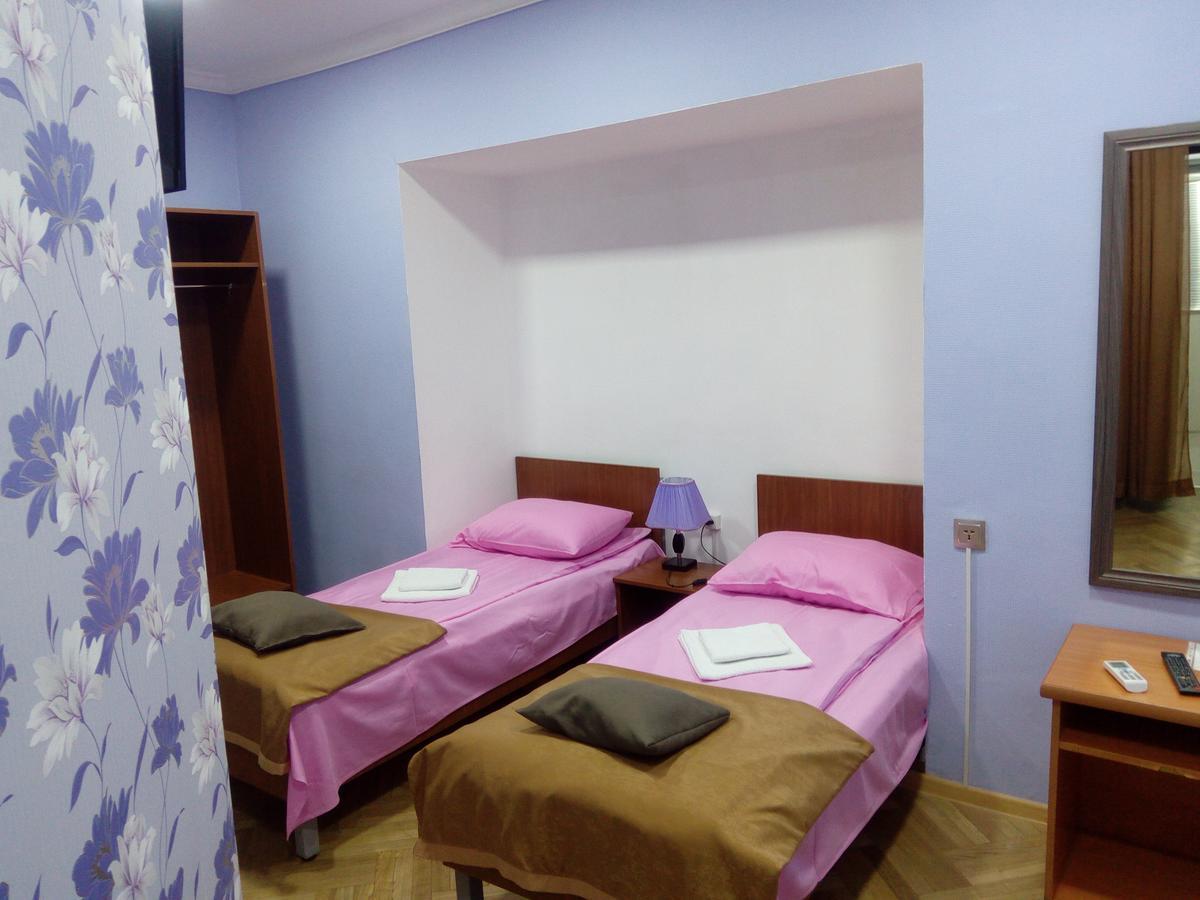 Tbilisi Downtown Guest House Ngoại thất bức ảnh